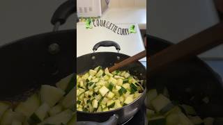 Courgette Curry 🥒🥒 Yummy veggie shorts trendingshorts cookingvideo [upl. by Nidya590]