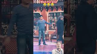 Gulati lagar se khane mangwate hue😂😂😂 comedy comedynightswithkapil kapilsharmashow funny comedy [upl. by Rizas662]