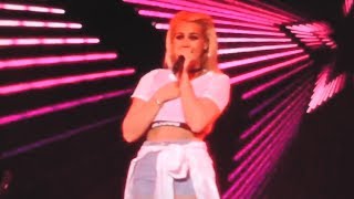 Chanelle Wyrsch  Live  Ich sterb für dich  DSDS Tour 2017  Stuttgart  Chanelle Wyrsch  Live [upl. by Saiff]