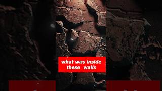 How they dont know what was inside these wall in their house  facts story mystery [upl. by Liu]