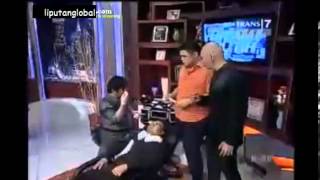 Hitam Putih 30 April 2013 Saipul Jamil Ivan Gunawan FULL [upl. by Derwood]