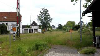 Schrankenwärter auf dem Bahnhof Sylbach [upl. by Standford]