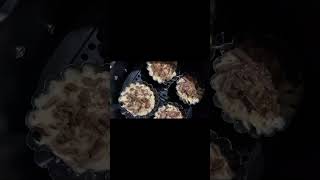 Cupcake in Air fryer muffins airfryerrecipes airfyer trendingshorts cakerecipe fypシ゚viralfyp [upl. by Nauqes]