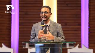 ወጣትነታችሁን ማንም አይናቅ  ዶር ሄኖክ ታደለ [upl. by Atinor]