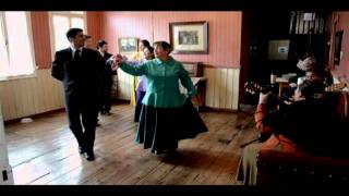 Danza Tradicional de Chiloé  quotTrastraseraquot [upl. by Eemyaj193]