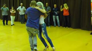 Kizomba Dance  Sara Lopez amp Albir Rojas Mika Mendes  Mágico [upl. by Roy]