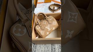 LV Speedy Bandoulière 20 Arizona  Crème Monogram Empreinte M12713 lvspeedy lv lvlover lvaddict [upl. by Schiro195]