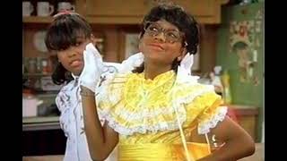 Jaleel White Hated Playing Myrtle Urkel [upl. by Frieder397]