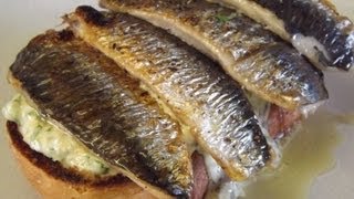 How To Prepare And Cook SardinesCornish Sardines [upl. by Meridel]