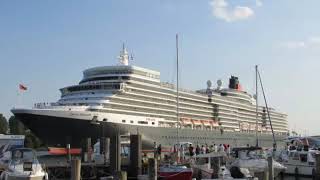 Queen Elizabeth  Travemünde  Auslaufen  ROLLING HOME  07082018 [upl. by Neras]