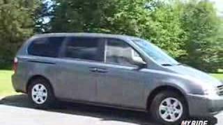 Review 2006 Kia Sedona [upl. by Gelasius]