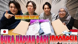 UNBOXING HADIAH DARI FANS INDONESIA SENENG BANGET [upl. by Debbee294]