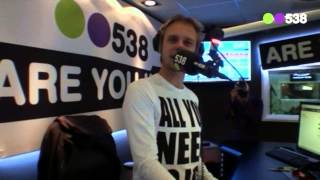 Live huwelijksaanzoek bij Armin van Buuren [upl. by Odraner581]