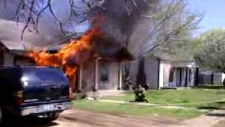 Fort Worth Fire Department Res Structure fire [upl. by Caldera396]