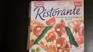 FOOD REVIEW PIZZA DR OETKER RISTORANTE PEPPERONI MOZZARELLA PESTO NEW ft Kenny the rat SIOBHANs LIFE [upl. by Boleslaw]