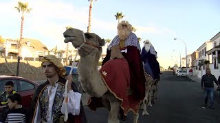 Los Reyes Magos de Oriente visitan Cartaya [upl. by Idissac]