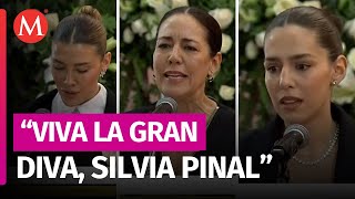 Stephanie y Michelle Salas dedican emotivo mensaje a Silvia Pinal en Bellas Artes [upl. by Morissa]