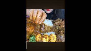 Whole chicken curryegg curry and chicken liver and gizzard curry with rice hotcurry chickencurry [upl. by Gerhan]