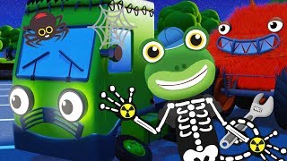 HALLOWEEN With Gecko Baby Truck Trick or Treat  Geckos Garage  Learning For Kids [upl. by Nancy]