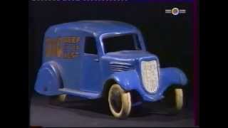 Reportage jouets anciens et Dinky Toys sur PLANETE 1 [upl. by Jo]