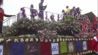 Robin Padilla Movie star on ABS CBN float  Baguio flower festival 2013 [upl. by Shiekh]