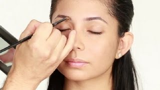 Resalta tus cejas con estos tips  Técnicas de maquillaje con Luis Casco [upl. by Nnaillek]