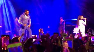 Meek Mill surprises Ella Mai in NYC 2019 Show Perform 247 [upl. by Jabon916]