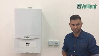 Видеообзор котла газового Vaillant ecoTEC pure [upl. by Helsell]