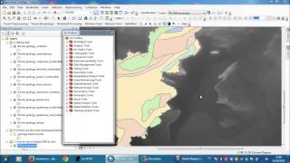 How to diassociate or unmerge one polygon to a multiple parts [upl. by Kcinom]