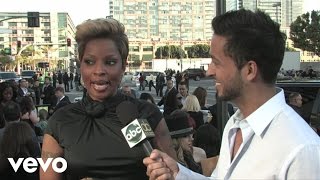 Mary J Blige  2009 Red Carpet Interview American Music Awards [upl. by Gadmann]