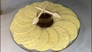 Cette recette de baghrir ou crêpes aux mille trous est INRATABLE [upl. by Dahl]