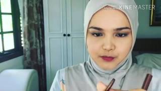 Comelnya Siti Nurhaliza makeup sendiri dengan simply Siti [upl. by Ida96]