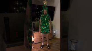 Der schönste Tannenbaum 🌲😂 tannenbaum christmas couple comedy [upl. by Lemrej]