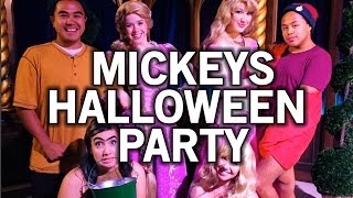 Mickeys Halloween Party  Disneyland 2016 [upl. by Htebazie]