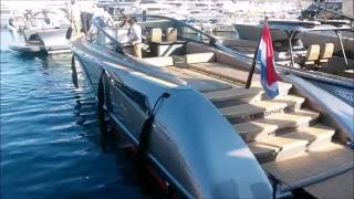 Wajer Yachts Wajer 55 revolutionary fender system [upl. by Naget512]