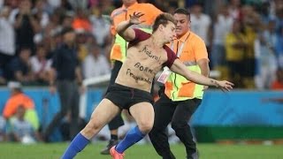 Vitalyzdtv Runs On The Pitch During The World Cup Final [upl. by Bille]