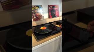 Système Hifi Platine Vinyle Rega Planar 2  Ampli Rega Brio  Enceintes Qacoustics 3030i [upl. by Mackay]