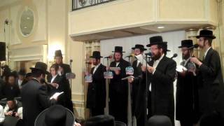 Shragy Gestetner sings with Mezamrim Choir at RCCS Part 22 [upl. by Landri]