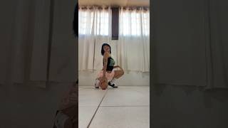 Loossemble quotTTYLquot dance cover loossemble ttyl kpopdancecover [upl. by Mctyre]