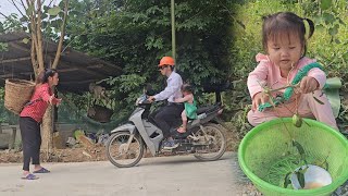 Mother cut off strange mans car and sat on the street waiting for her daughter until evening [upl. by Elamor]