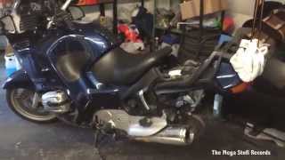 BMW R1150RT Rear Wheel Removal at home BMW R1150RT hinterrad ausbauen zu Hause [upl. by Dysart]