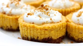 HOW TO MAKE MINI PUMPKIN CHEESECAKES [upl. by Mabelle]