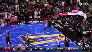 🚨 WILD ENDING 🚨 Jalen Duren catches inbounds alleyoop TECH called amp Pistons win  NBA on ESPN [upl. by Xenia]