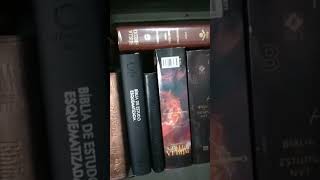 ✅ Mostrando uma parte da minha biblioteca  bíblias teologia livros [upl. by Meela642]