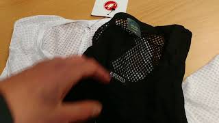 Castelli Baselayer Sleeveless vs Sleeve PRO Issue Test Review [upl. by Ecnarrat]