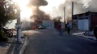 Caieiras Catador de reciclagem provoca incêndio em Caieiras [upl. by Odyssey]