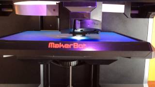 Makerbot Replicator 5th Generation First Print [upl. by Coletta]