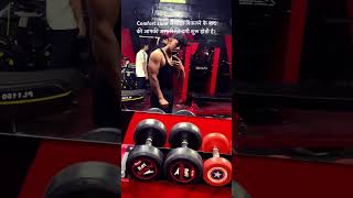 Workworkwork 👍💁Triceps flex👌motivation travel gymmusic [upl. by Gravante]