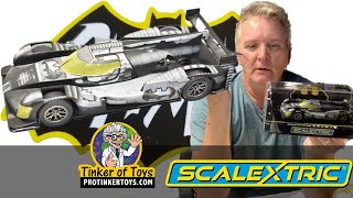 Batman Car  C4140  Scalextric [upl. by Aiva]