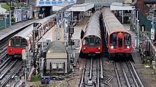 Metropolitan Line S8 Train Stops at Neasden Station To Let LU Staff Off [upl. by Lindholm585]